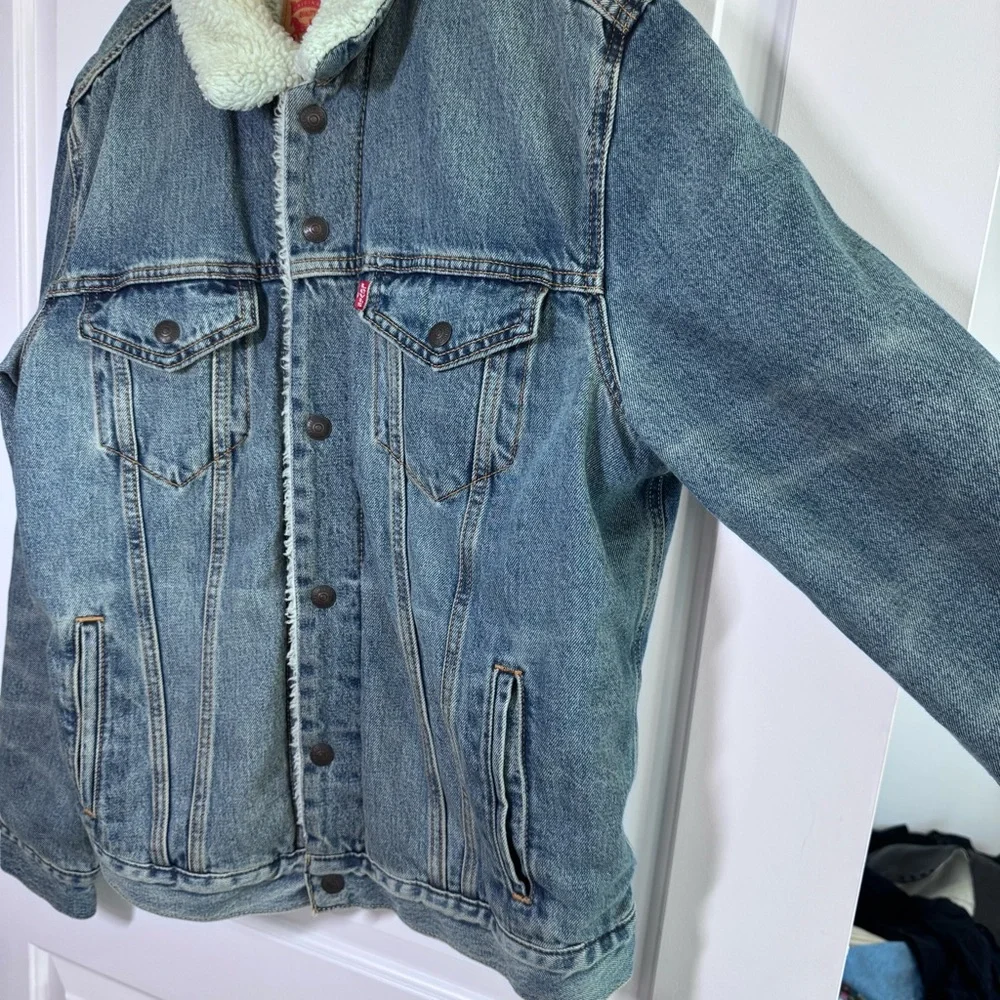 Levi's Blue Denim Sherpa Jacket - Picture 10 of 16